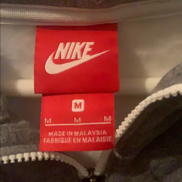Nike sweater! - Picture 2 of 2